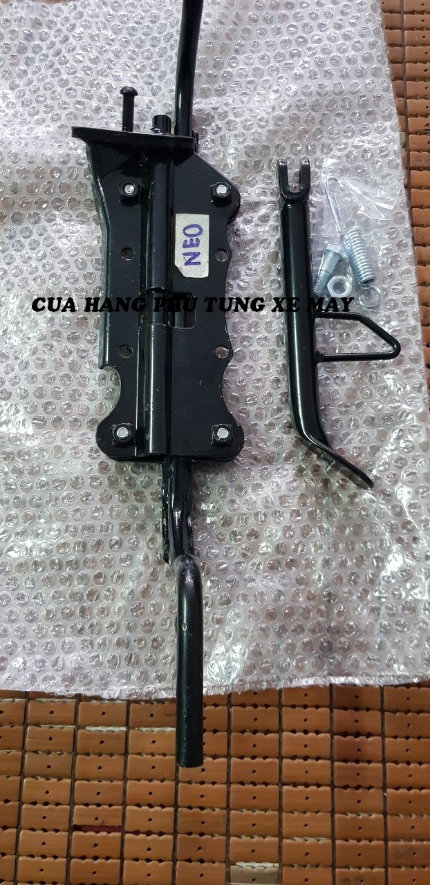 Bộ gác máy cho xe Future Neo tặng kèm chống nghiêng