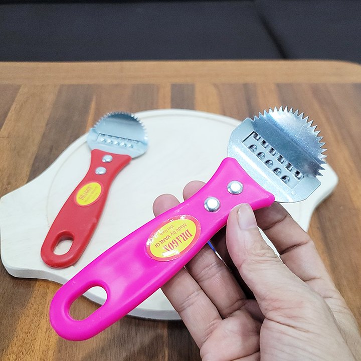 [HCM]Dụng cụ nạo dừa đa năng quả 2 in 1
