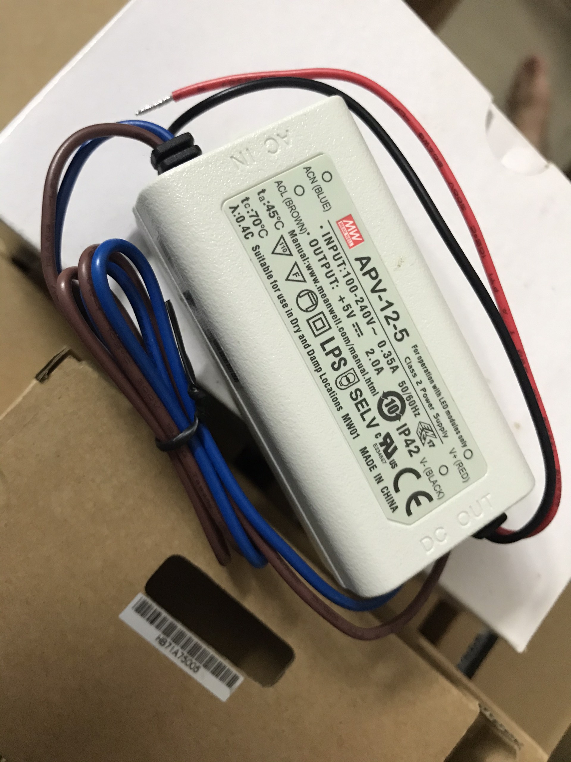 Nguồn Meanwell APV-12-5