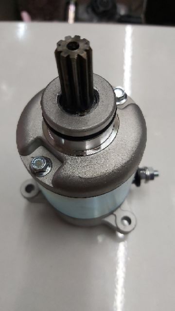 Củ Đề Winner