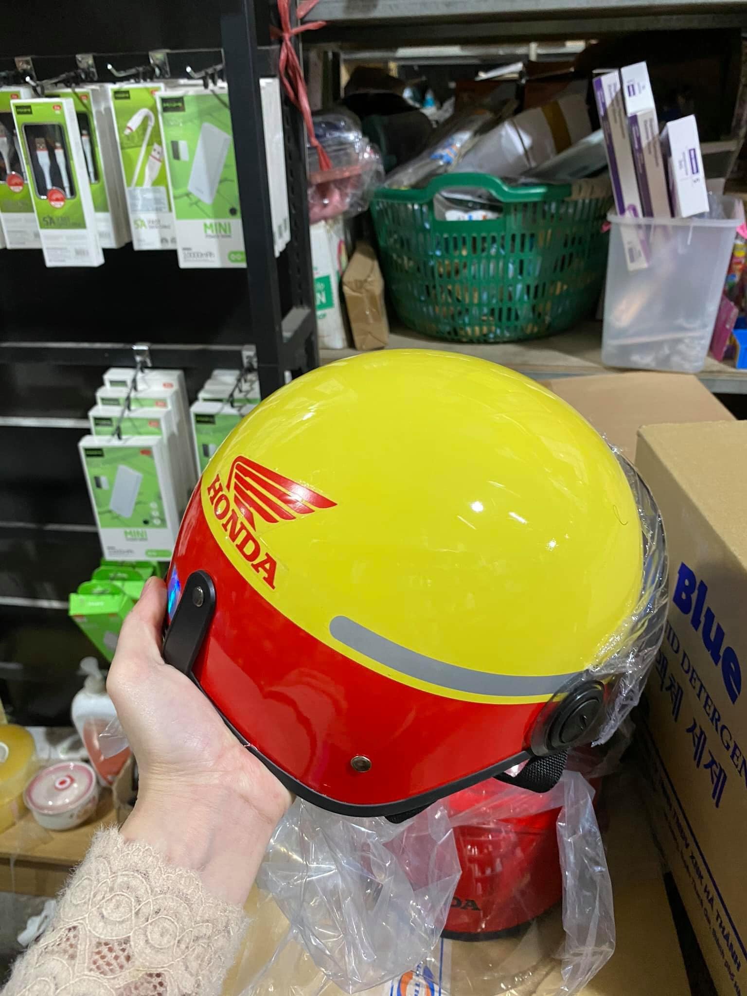 MŨ BẢO HIỂM HONDA