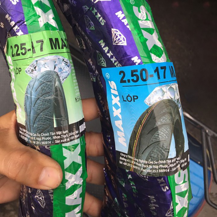 Vỏ maxxis xe máy size 17.