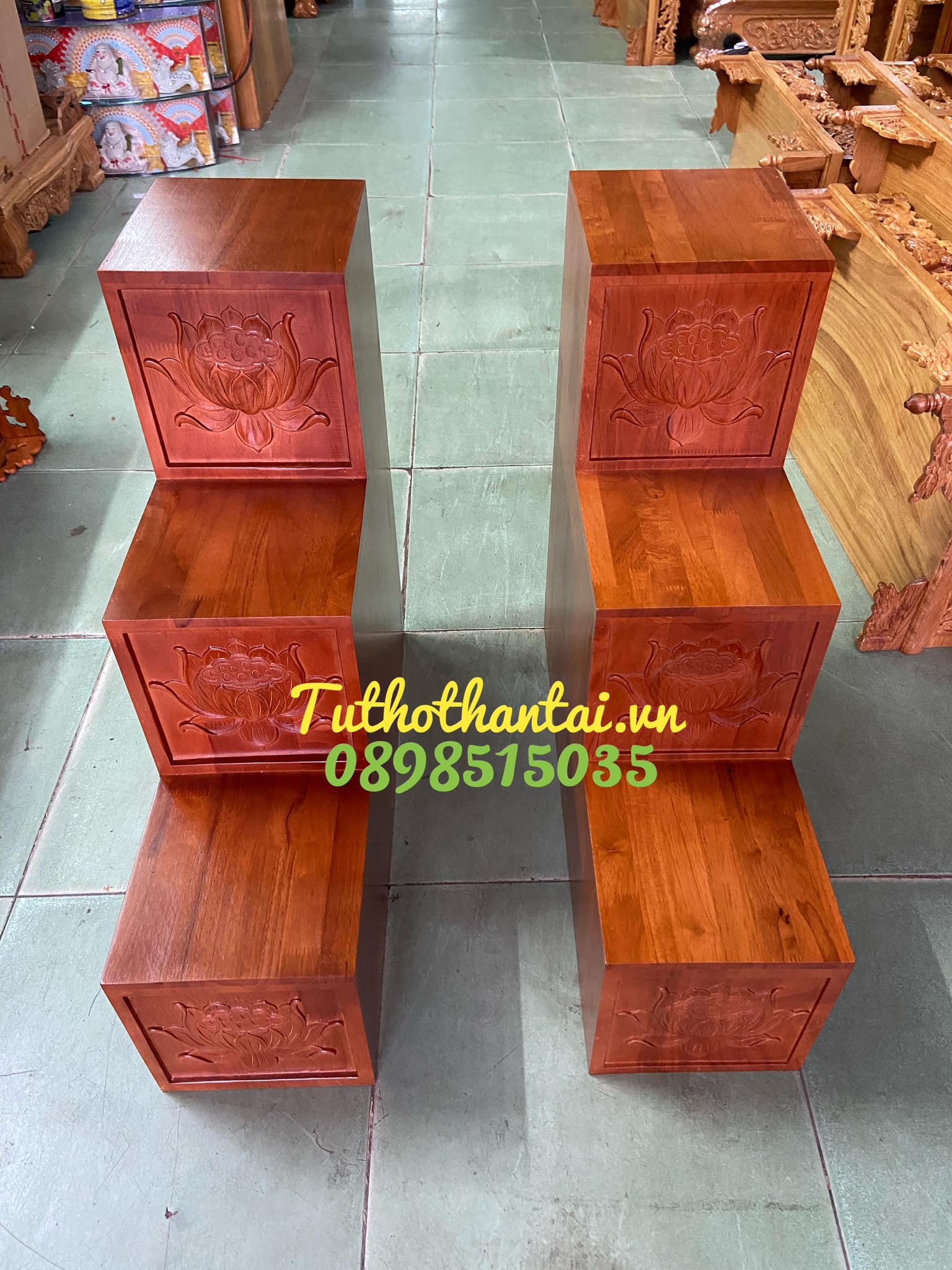 Bục tam cấp bàn thờ thần tài khắc Hoa Sen ( Hàng loại 1 100% Gỗ )