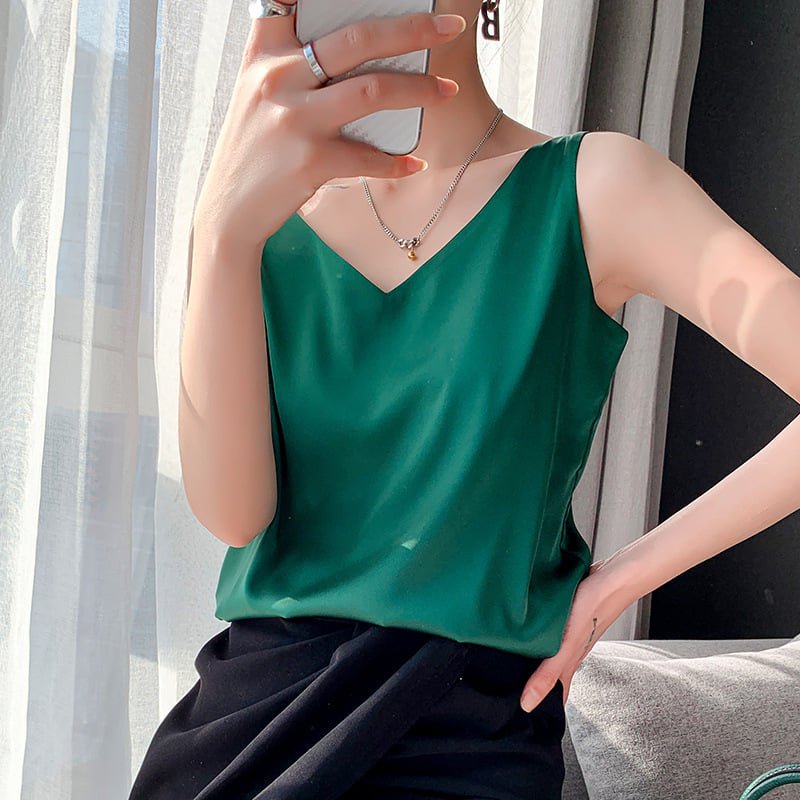 Áo lụa 2 dây cổ v LAMODE tôn dáng tôn da sang trọng ALCV