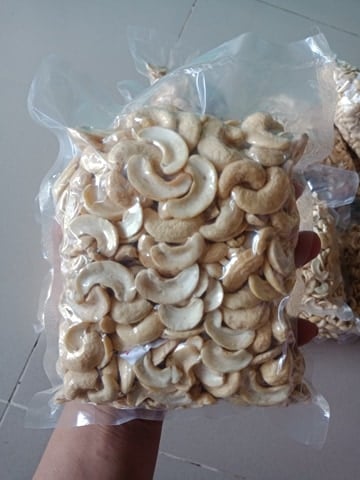 500GR Điều tươi vỡ đôi 100%, Hàng chọn lựa từng hạt.( Raw cashew nuts )