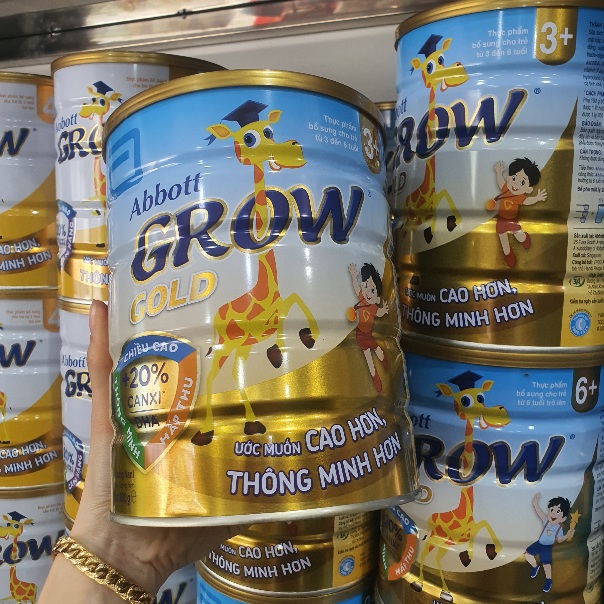 Sữa bột Abbott Grow Gold 3+ lon 900g date 07/2024
