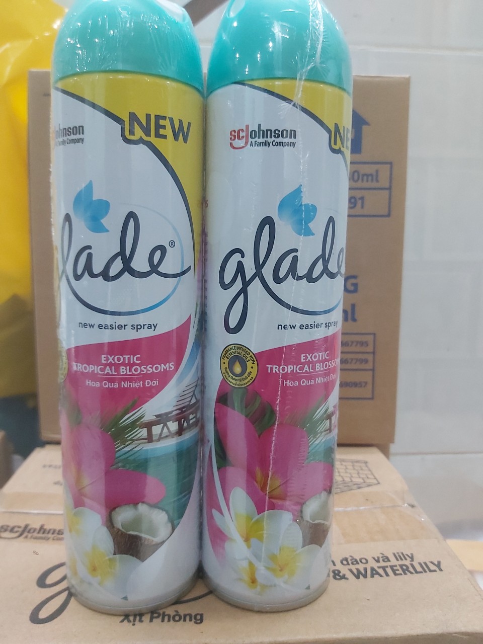Xịt Phòng Glade Hoa Quả Nhiệt Đới 280ml