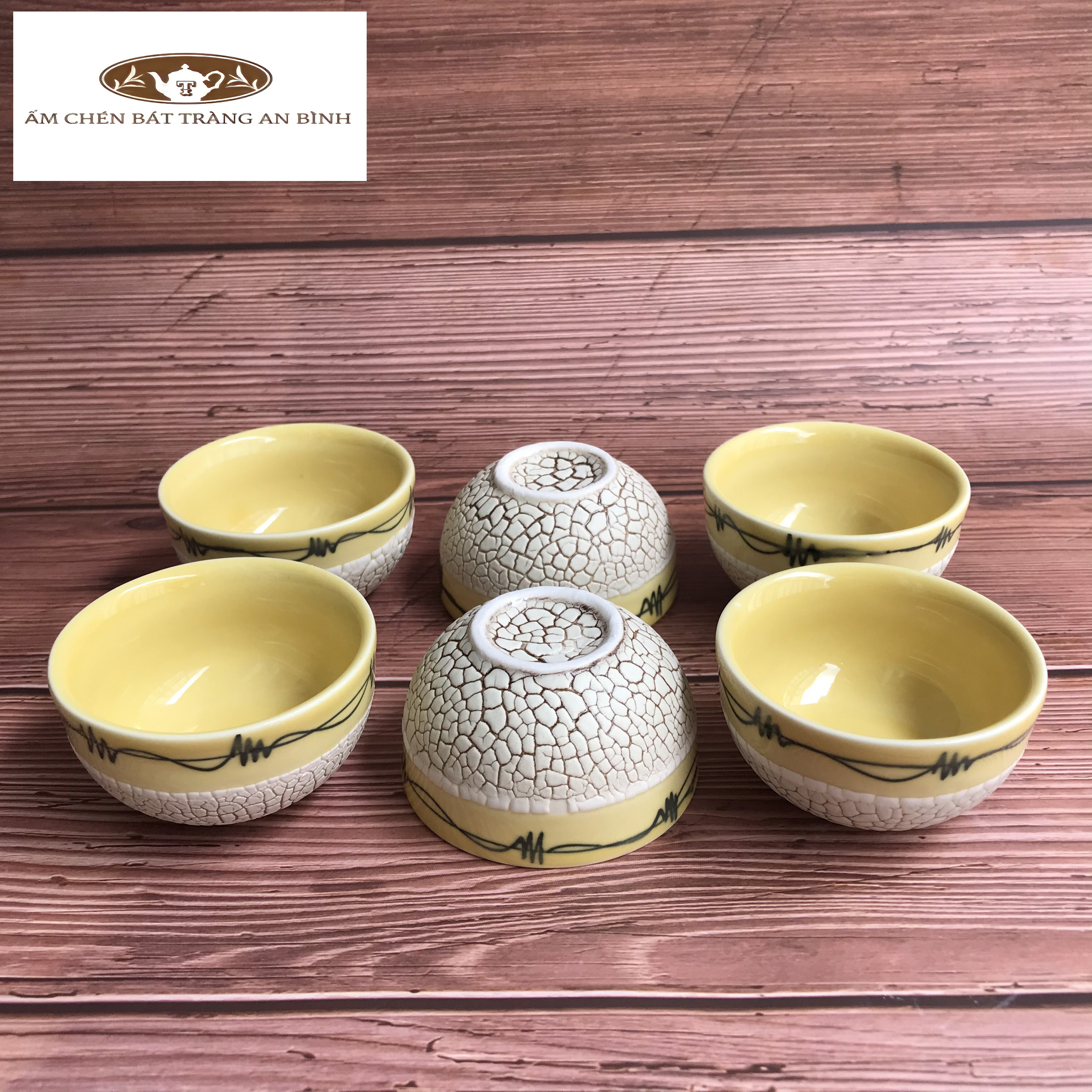 Bộ ấm chén gốm sứ Bát Tràng men Rạn Vàng Tròn