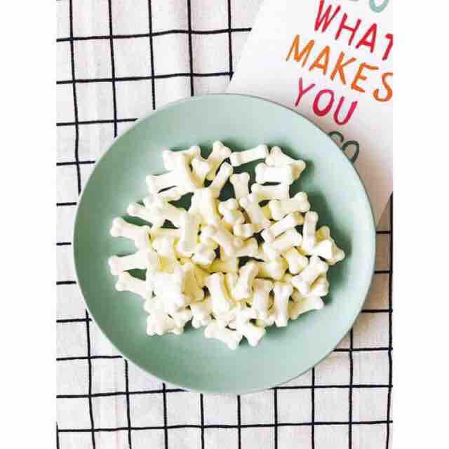 Bánh thưởng hình xương vị sữa dê cho chó