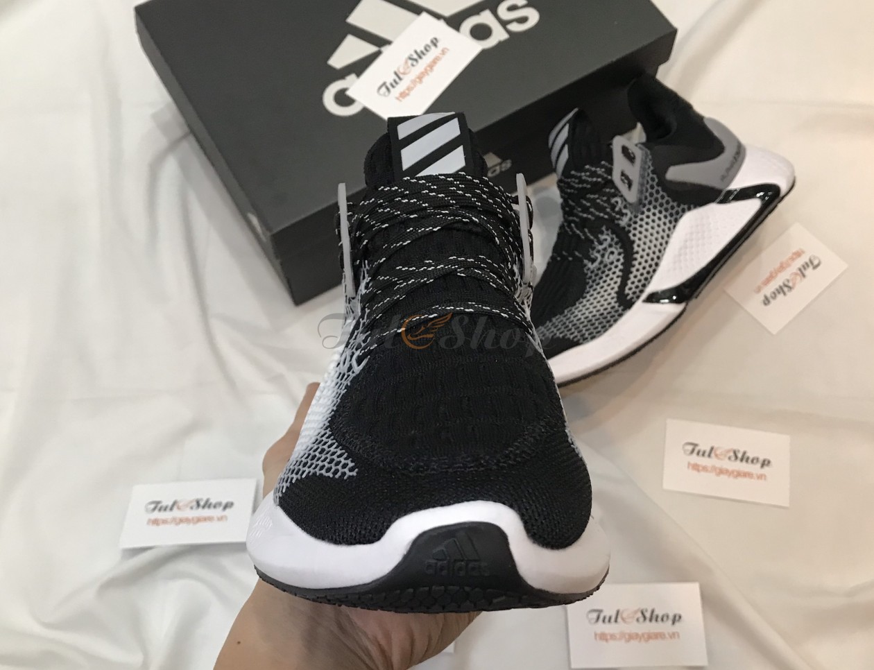 Giày Thể Thao ALPHA CORE BLACK Nam , Nữ Cao Cấp (Full Box)