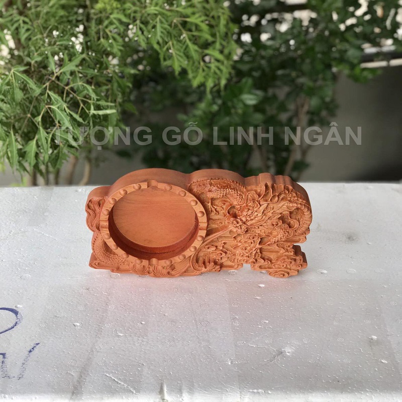 Gạt tàn gỗ hương