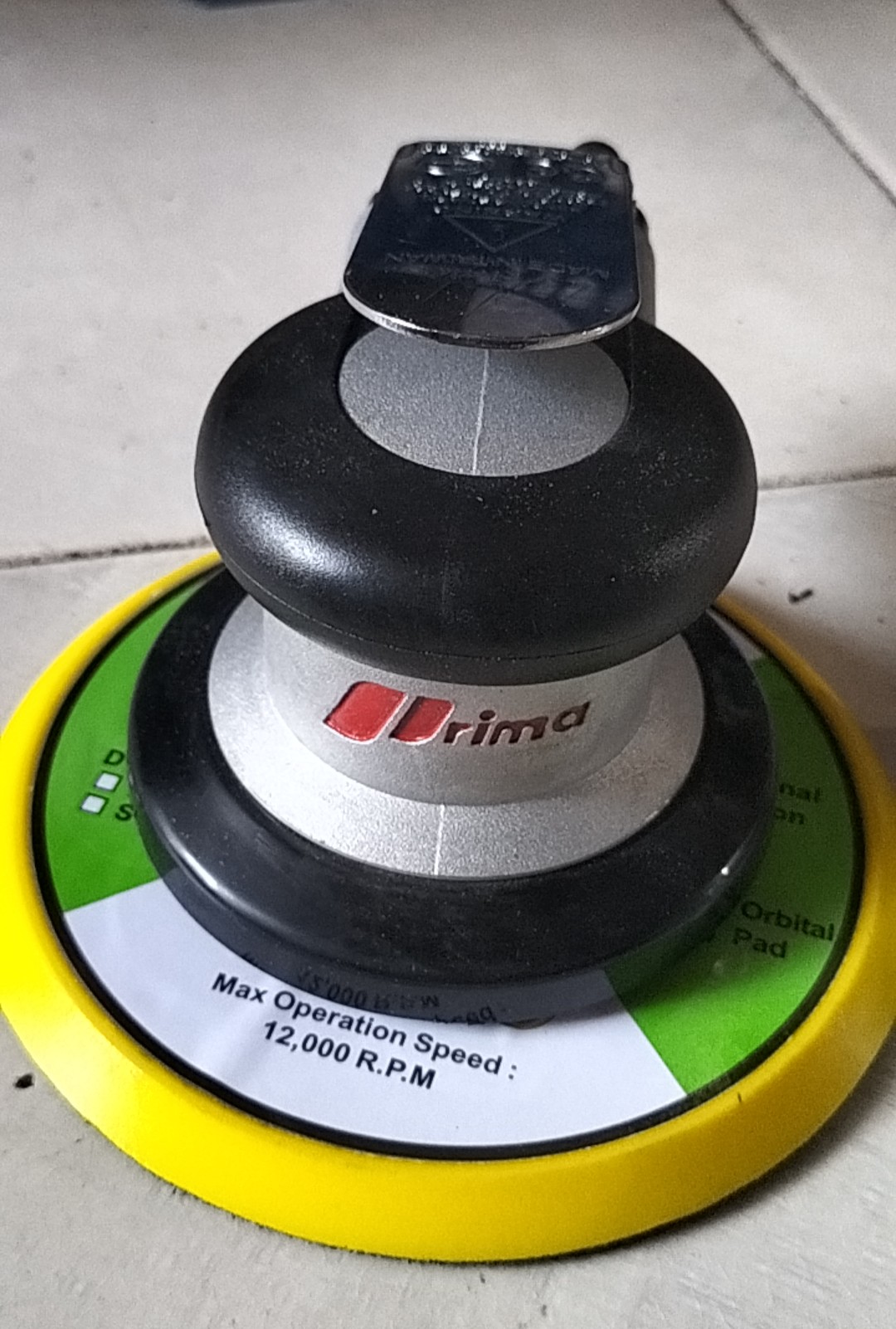 Đế chà nhám tròn 6 in có lỗ, gai