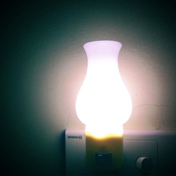 Đèn ngủ led hình đèn dầu dễ thương