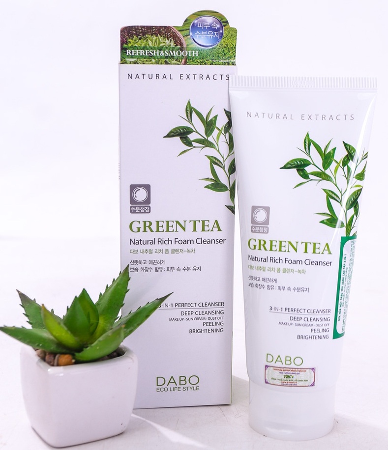 Sữa rửa mặt Dabo Trà Xanh cao cấp 3-IN-1