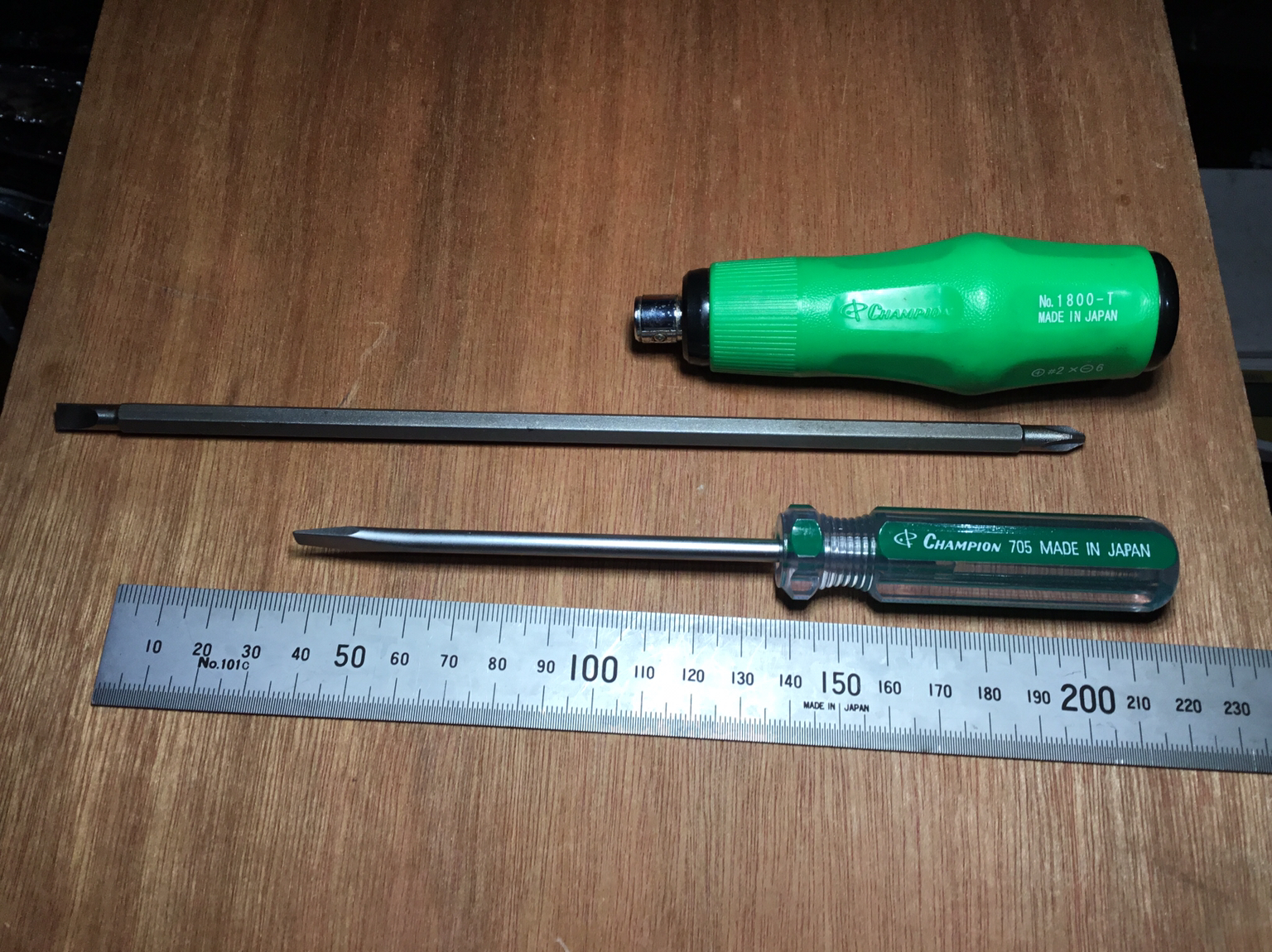 Tô Vít / Tuốc Nơ Vít Nhật Bản 18cm & 30cm