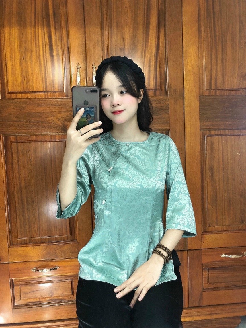 Áo bà ba cách tân lụa cao cấp