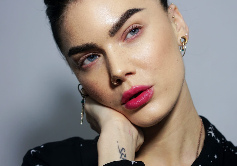 Son kem lì NYX Professional Makeup Powder Puff Lippie Powder Lip Cream