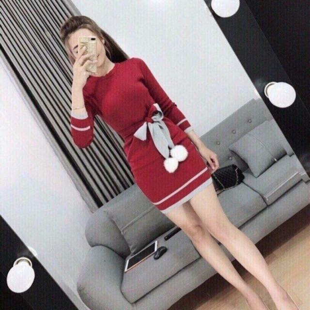 đầm kèm khăn choàng siêu xinh