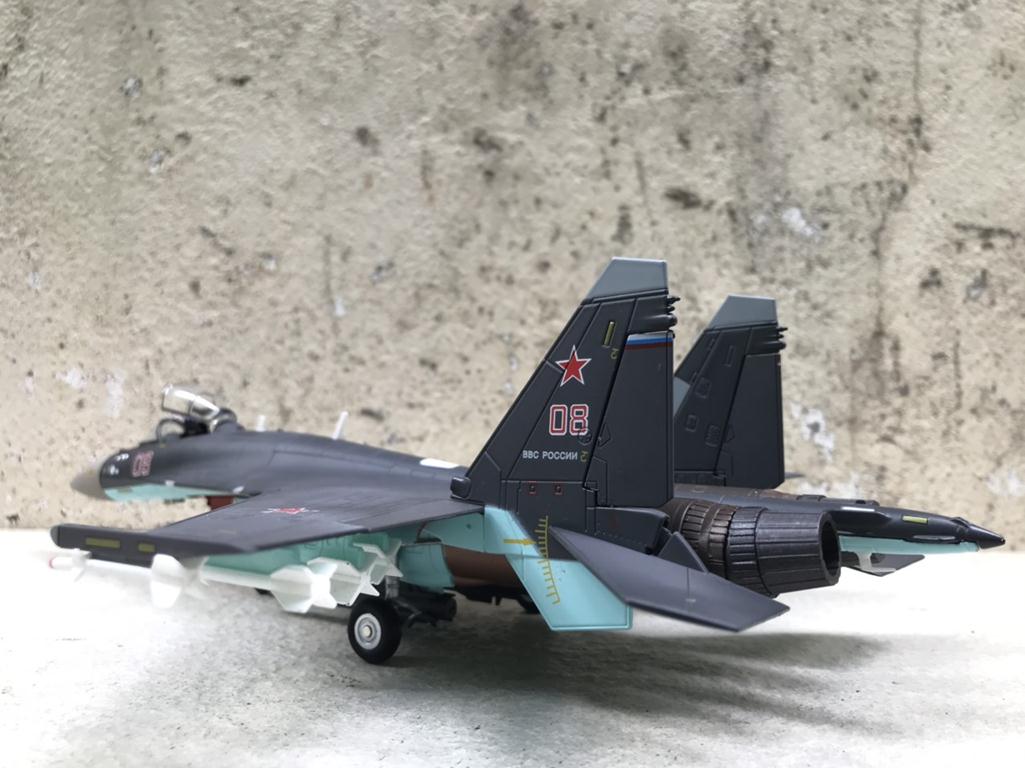 Mô hình máy bay SU-35 Fighter 1:72