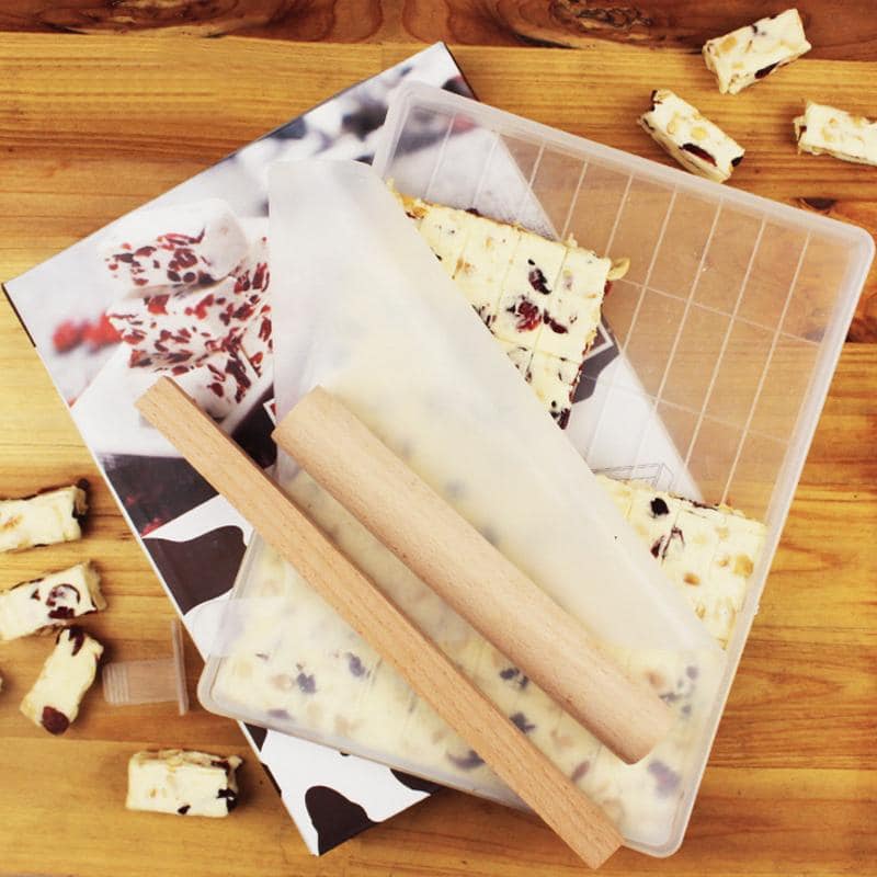 Bộ khuôn làm kẹo Nougat( Kẹo Hạnh Phúc)
