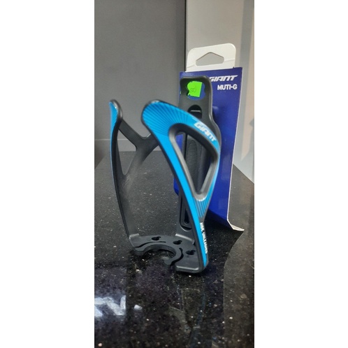 Gọng bình nước GIANT MULTI G Có kèm móc lốp