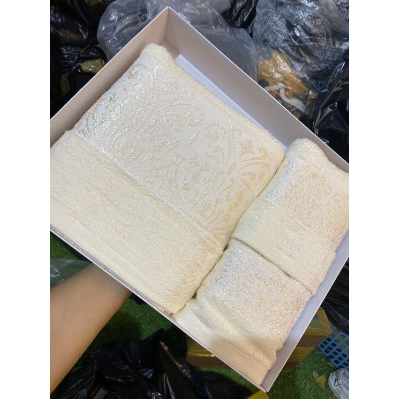 Hộp 3 khăn Mollis cao cấp