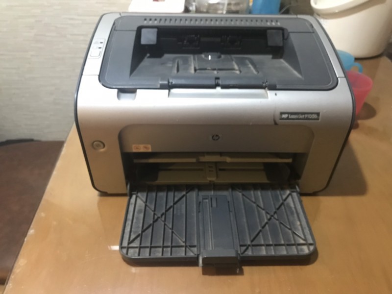 Máy in HP 1006 HÃNG HP (cũ) còn khoảng 90%