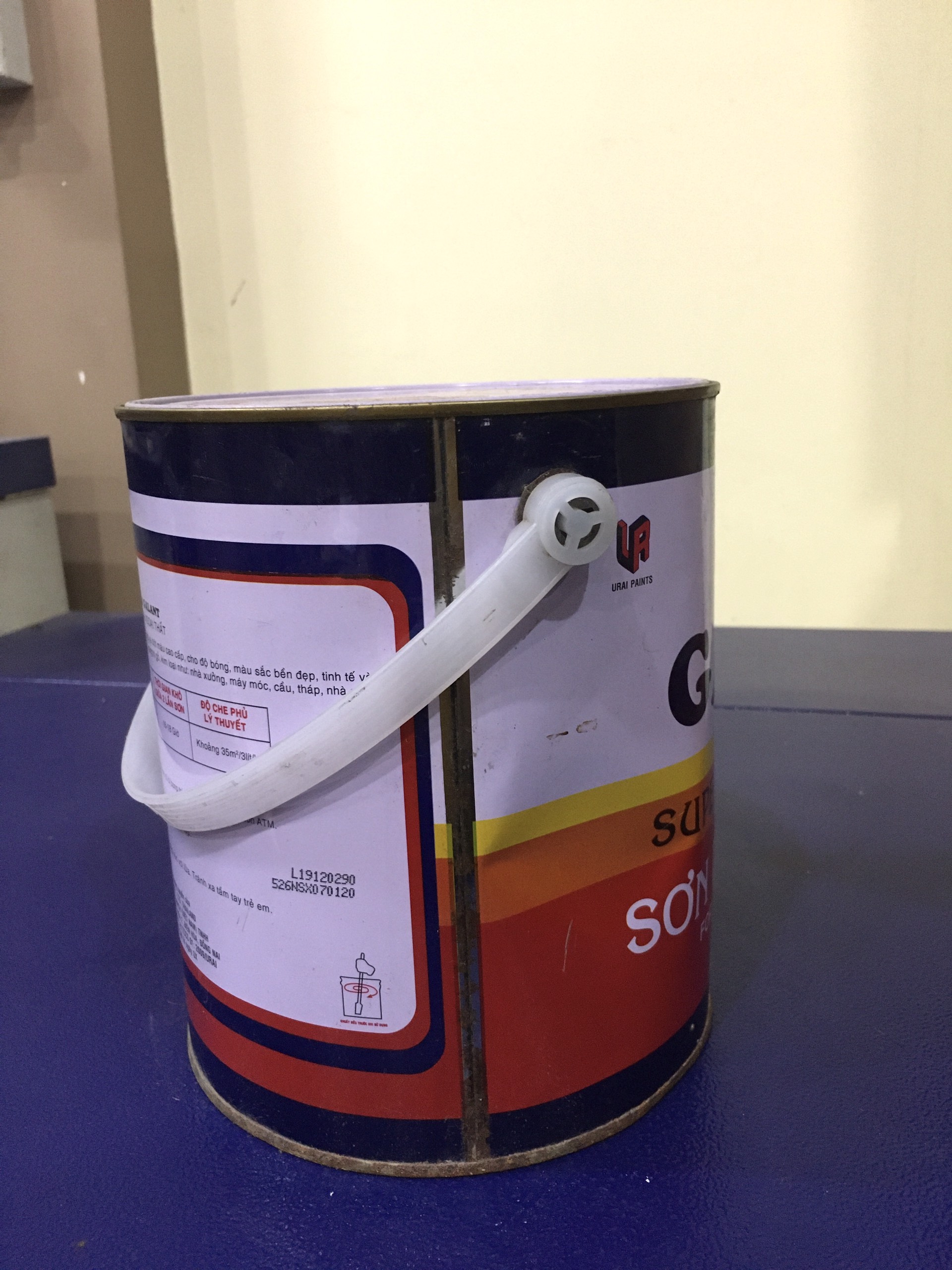 THANH LÝ SƠN DẦU CŨ ! Sơn dầu giá rẻ 3L