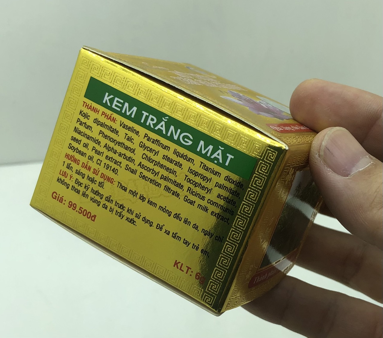 Kem  trắng da mặt MỦ TRÔM TÂN GIA KHANG 6g