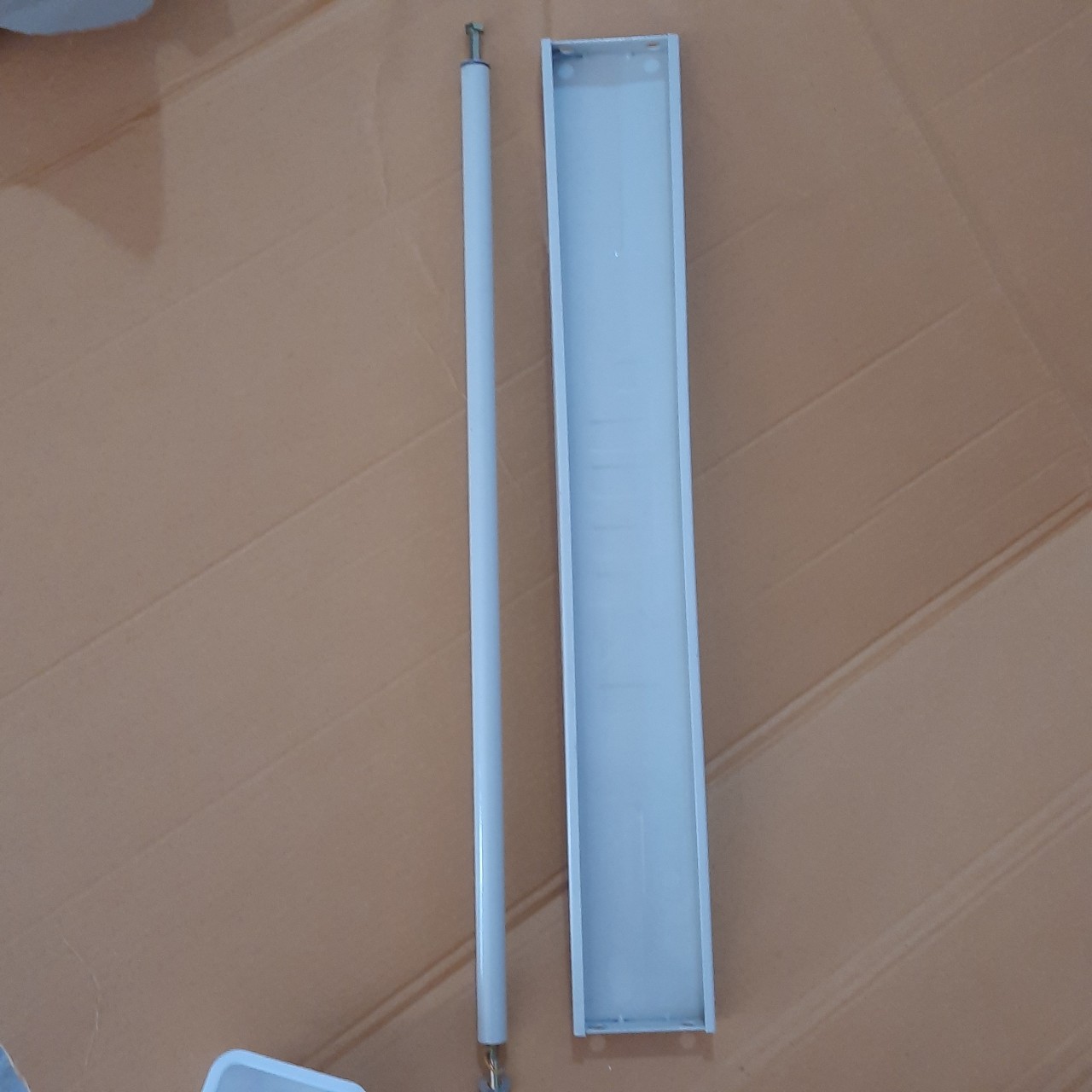 chân bàn máy may máy vắt sổ mới 100% đủ bộ (chân máy may, chân máy vắt sổ)