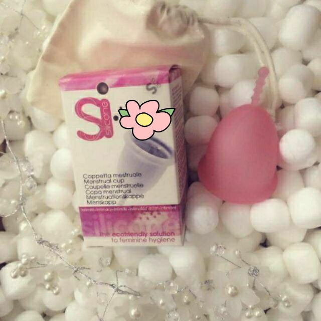 (SALE CHỈ MỘT NGÀY) Cốc Nguyệt San Sibell Size S ( Tặng cốc tt+ túi vải)