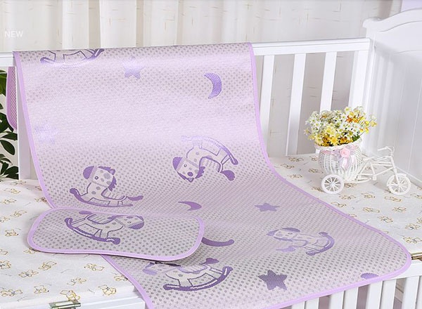 Chiếu lụa điều hòa kèm gối cao cấp cho bé trai bé gái