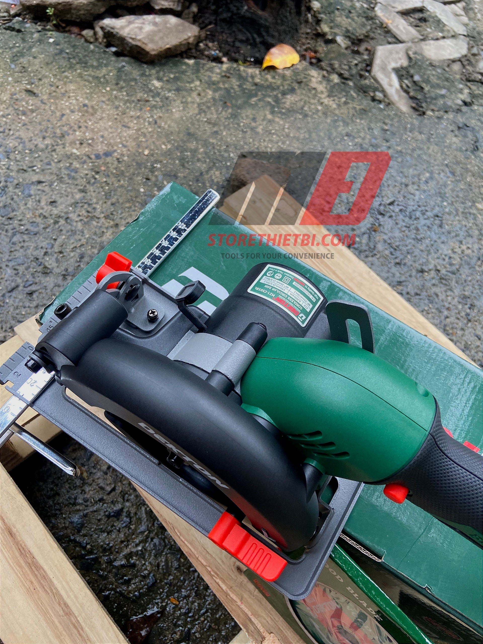 M21-CS05BL Máy cưa gỗ dùng pin Dekton