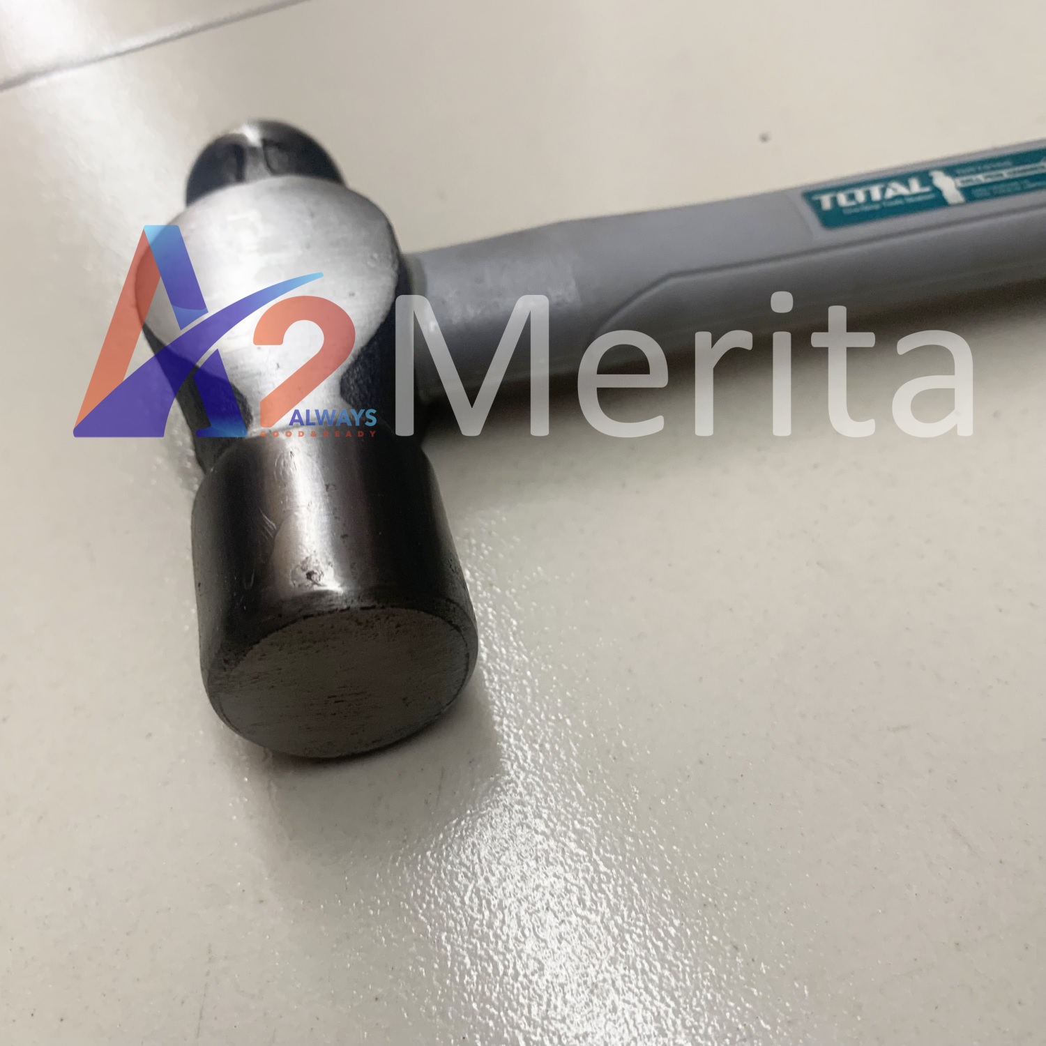 Búa đầu tròn 450g Total THT74166