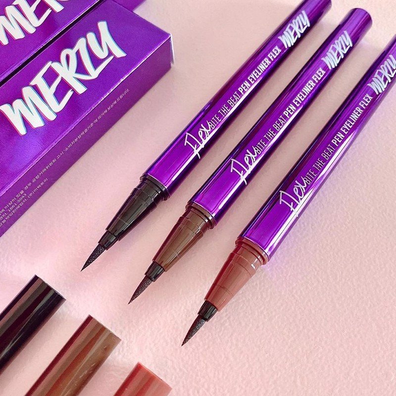 KẺ MẮT NƯỚC MERZY BITE THE BEAT PEN EYELINER FLEX (0.6G)