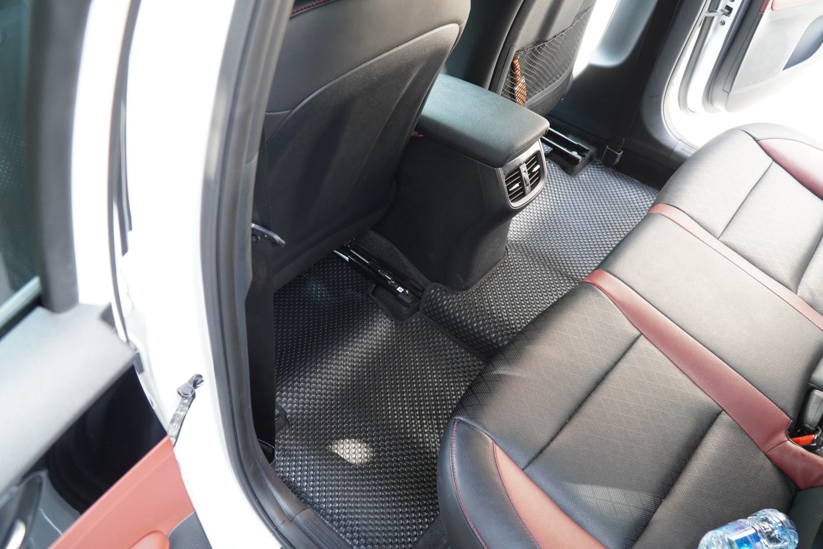 Car Mat for Kia Cerato (Beige)