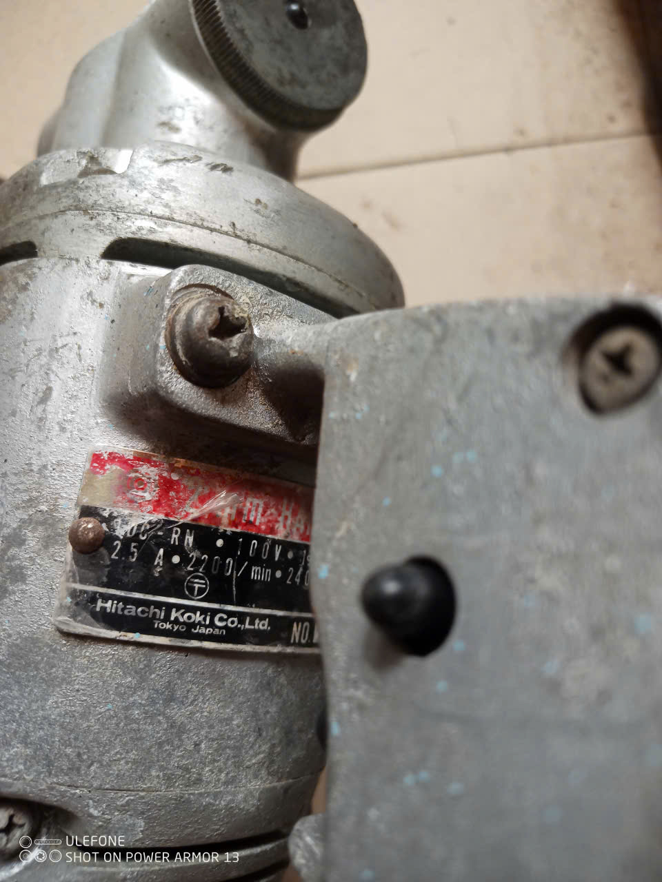 Máy cắt tôn 2mm hàng nhật bãi