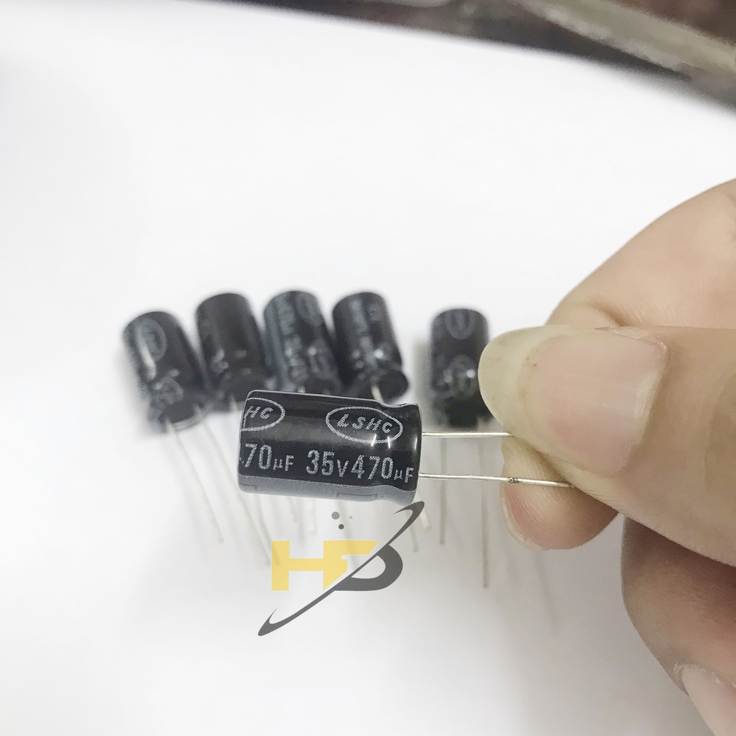 Combo 10 Con Tụ Hóa 470UF 35V Đen, Tụ Điện, Tụ Hóa Phân Cực