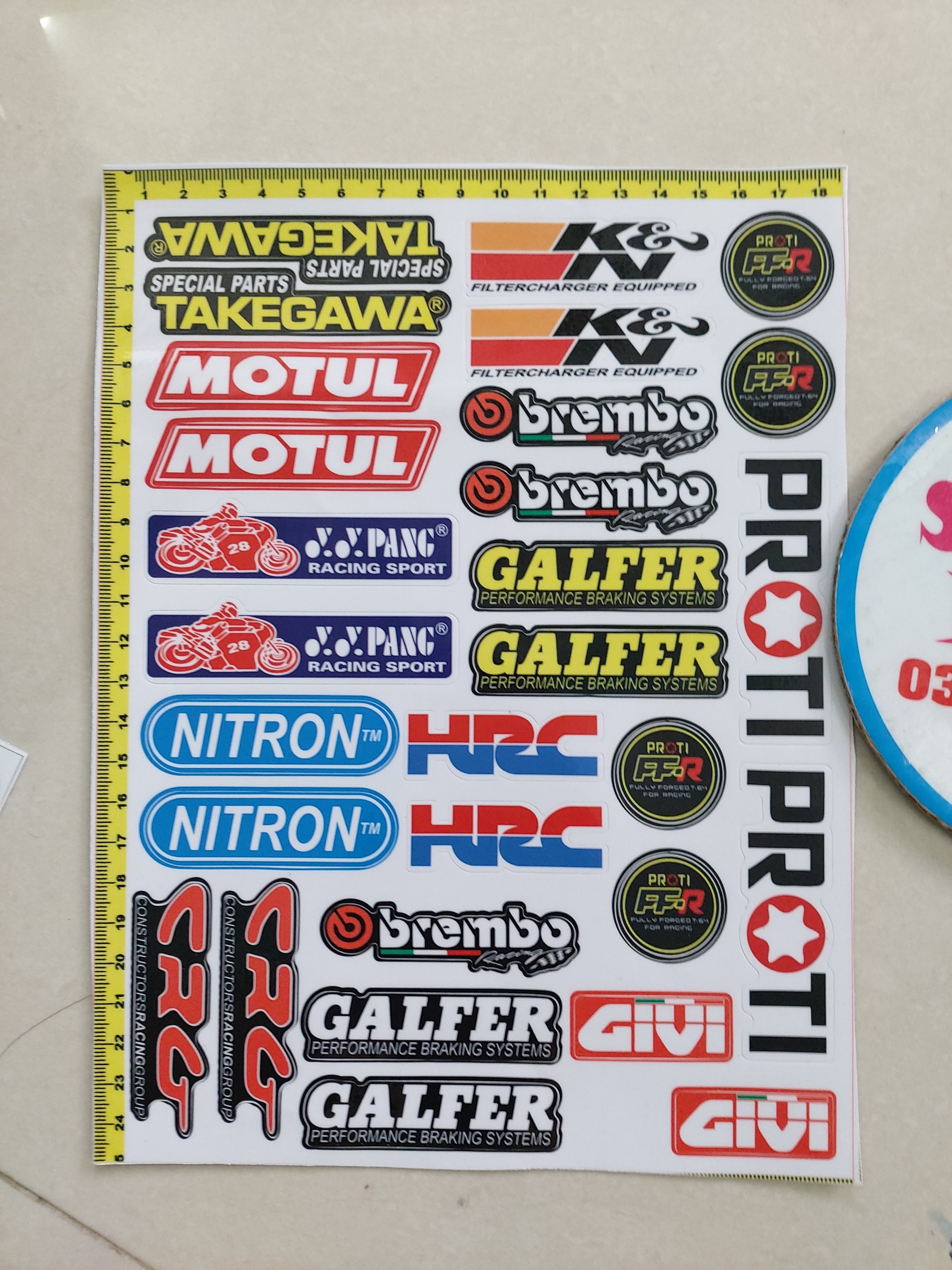 tem tấm logo trọn bộ