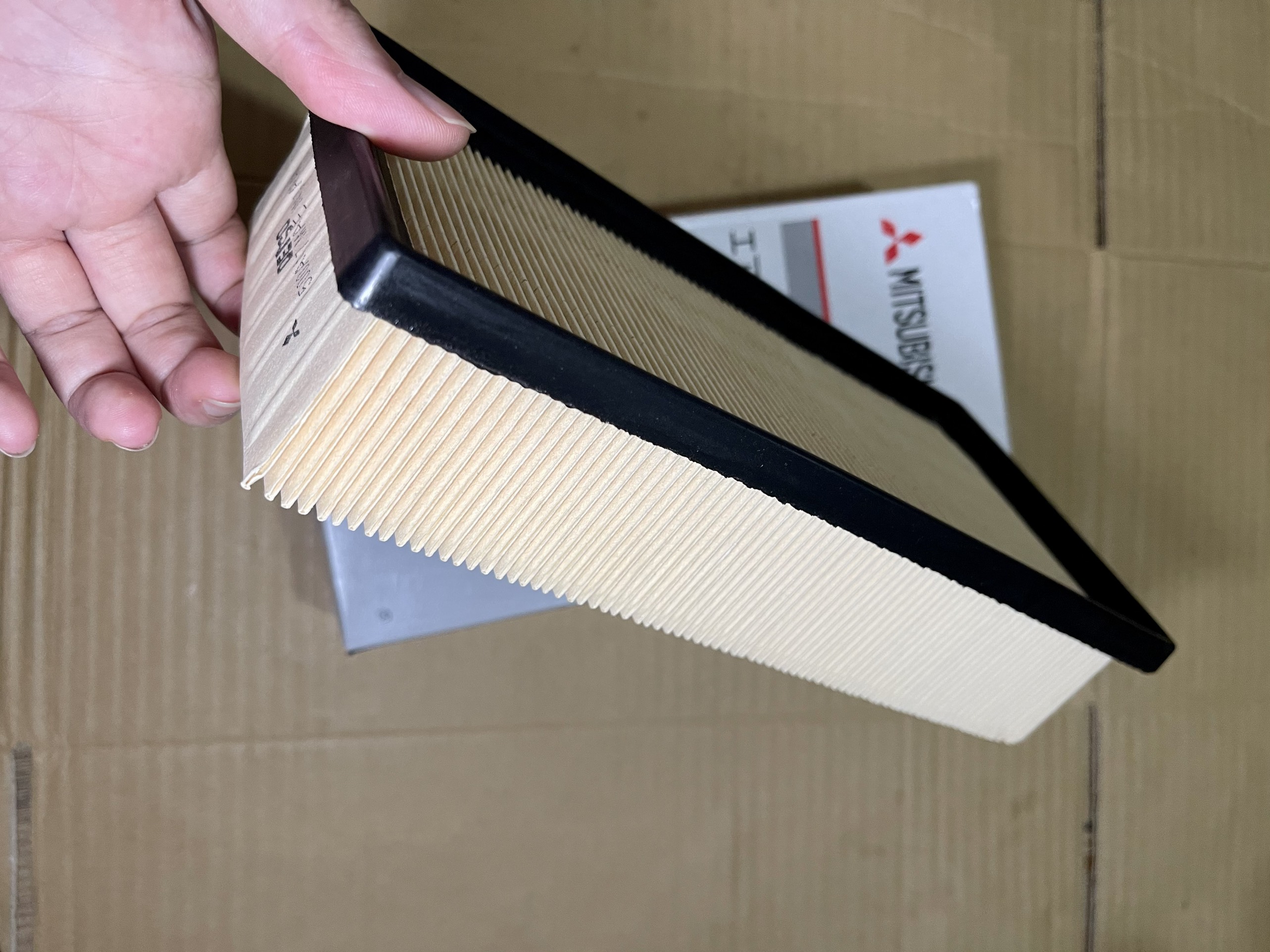 LỌC GIÓ ĐỘNG CƠ MITSUBISHI XPANDER