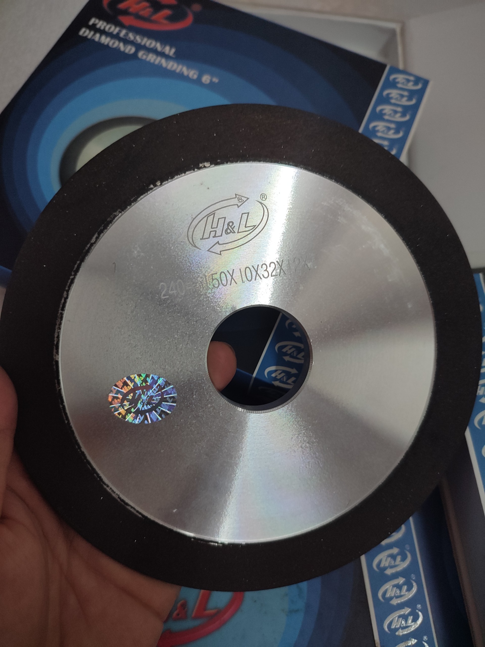 ĐÁ MÀI HỢP KIM HL LOẠI TỐT PHI 150MM