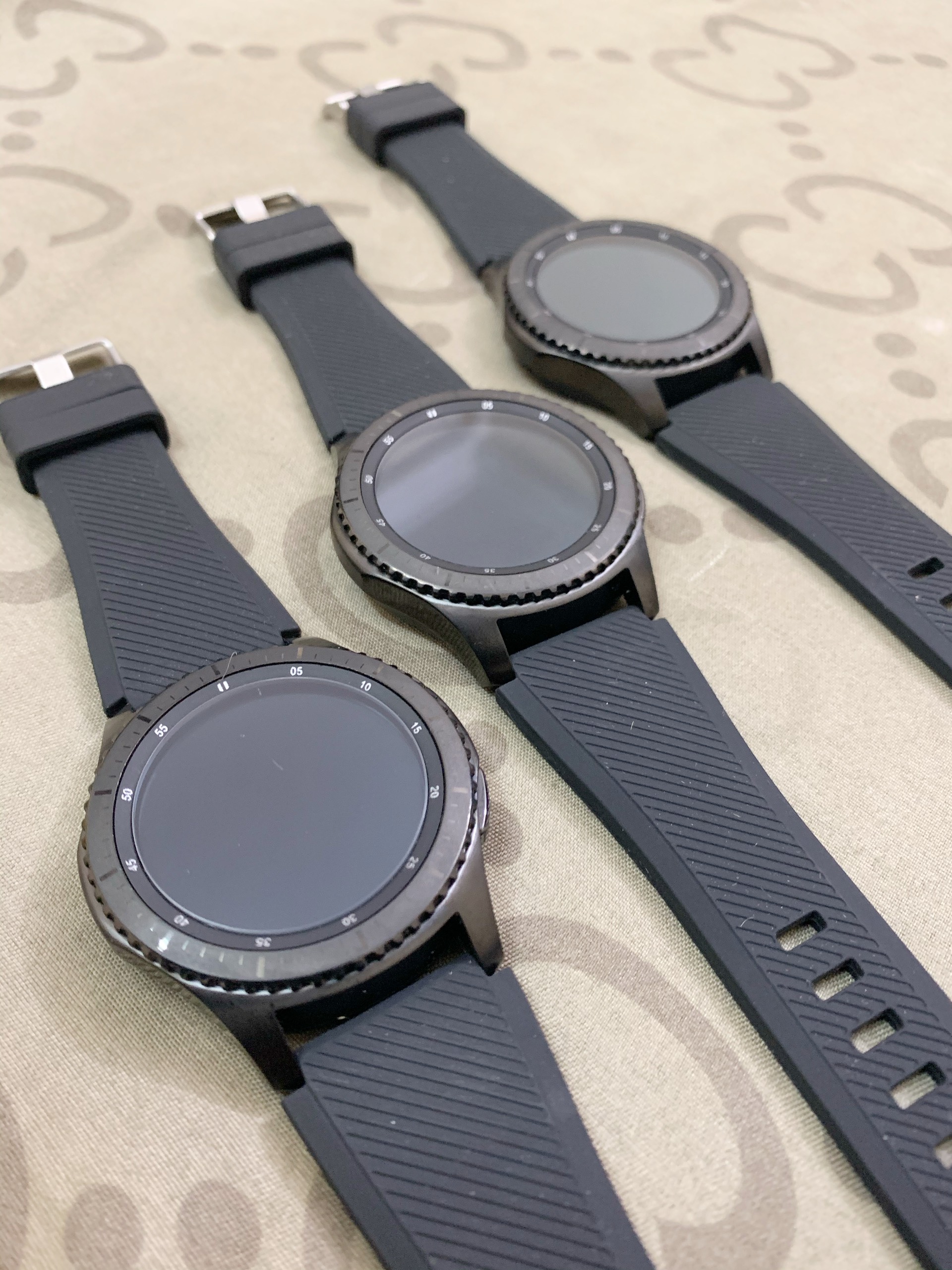Đồng hồ thông minh Samsung Gear S3 Frontier