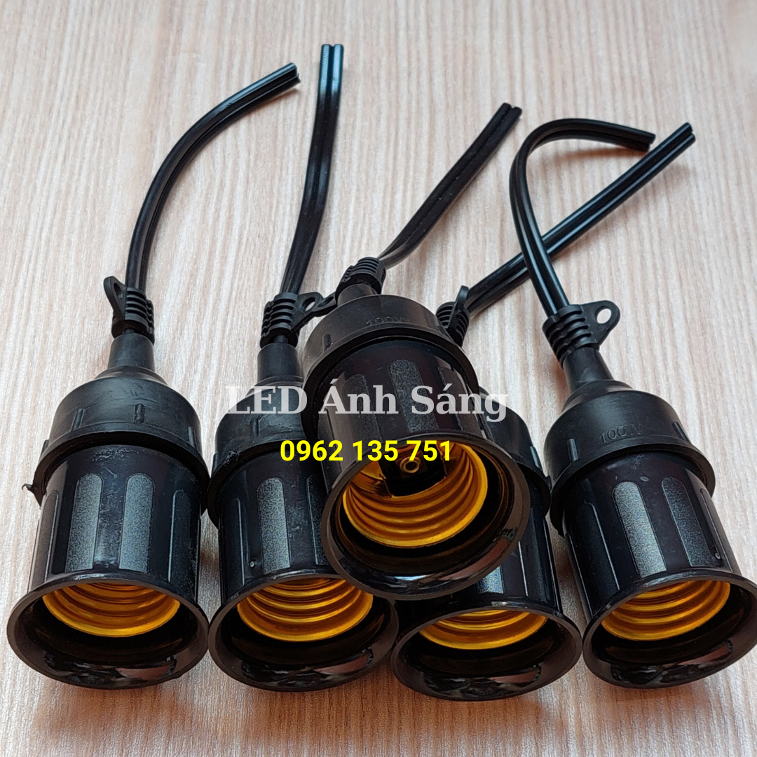 Đuôi đèn kín nước e27 màu trắng và đen loại tốt có móc treo