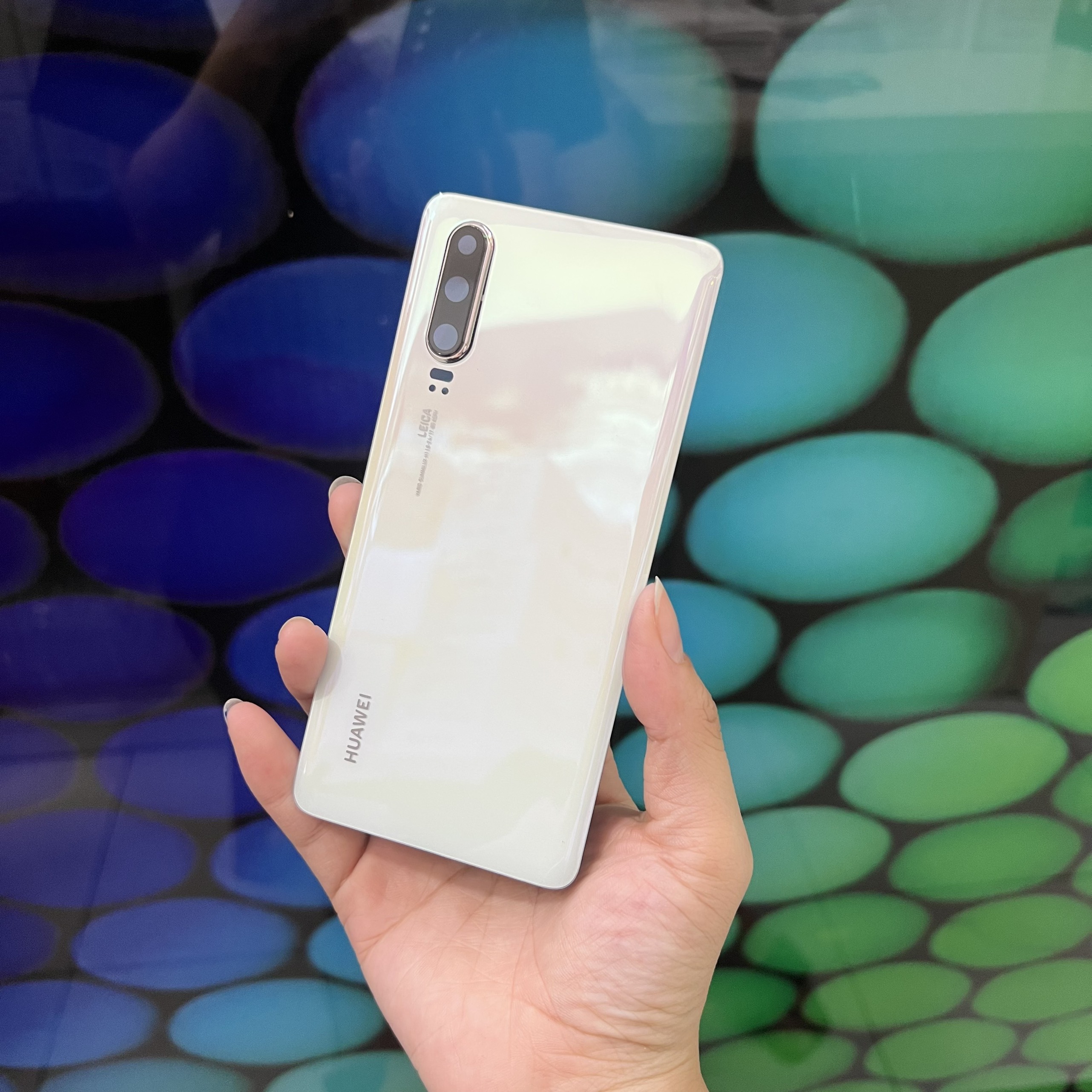 Nắp lưng huawei p30