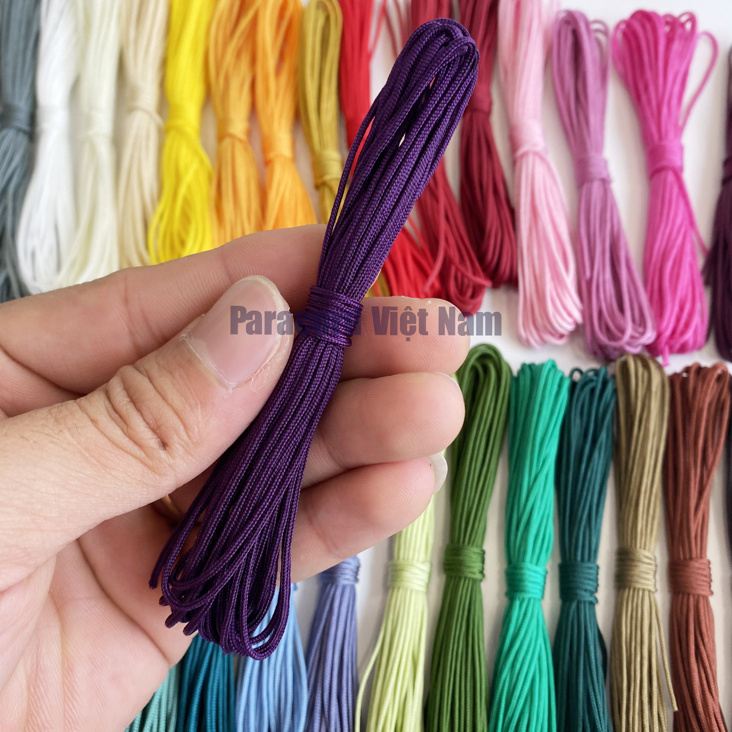 [ Dây Xịn ] Dây Dù 1mm Đan Vòng Tay - Cuộn 5 Mét
