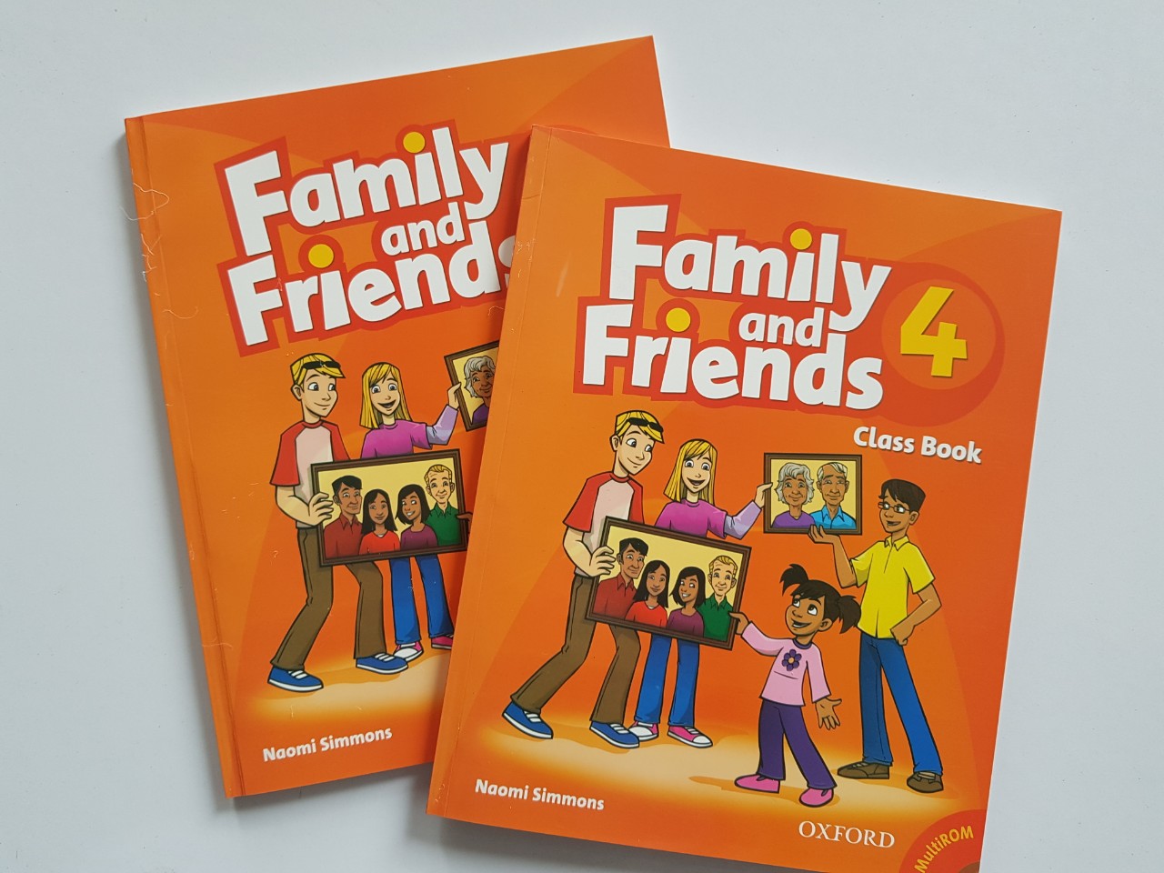 Sách family and friends 4 - kèm 1cd