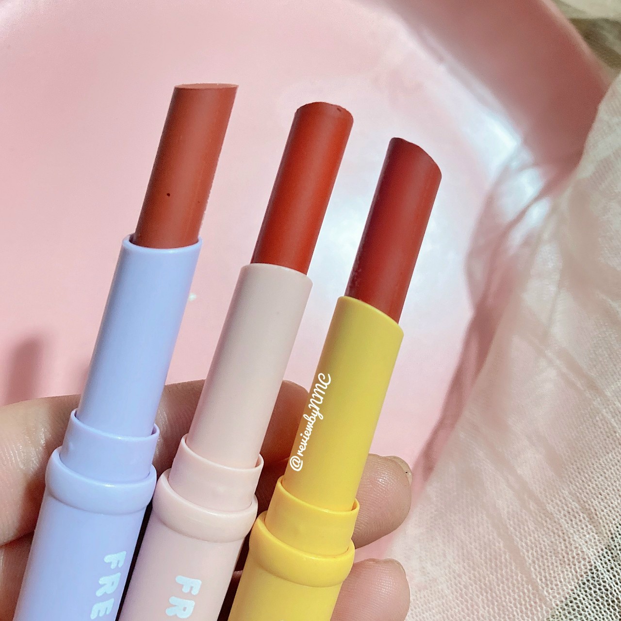 [HCM]Set 3 Cây Son Thỏi HengFang Fresh Lip