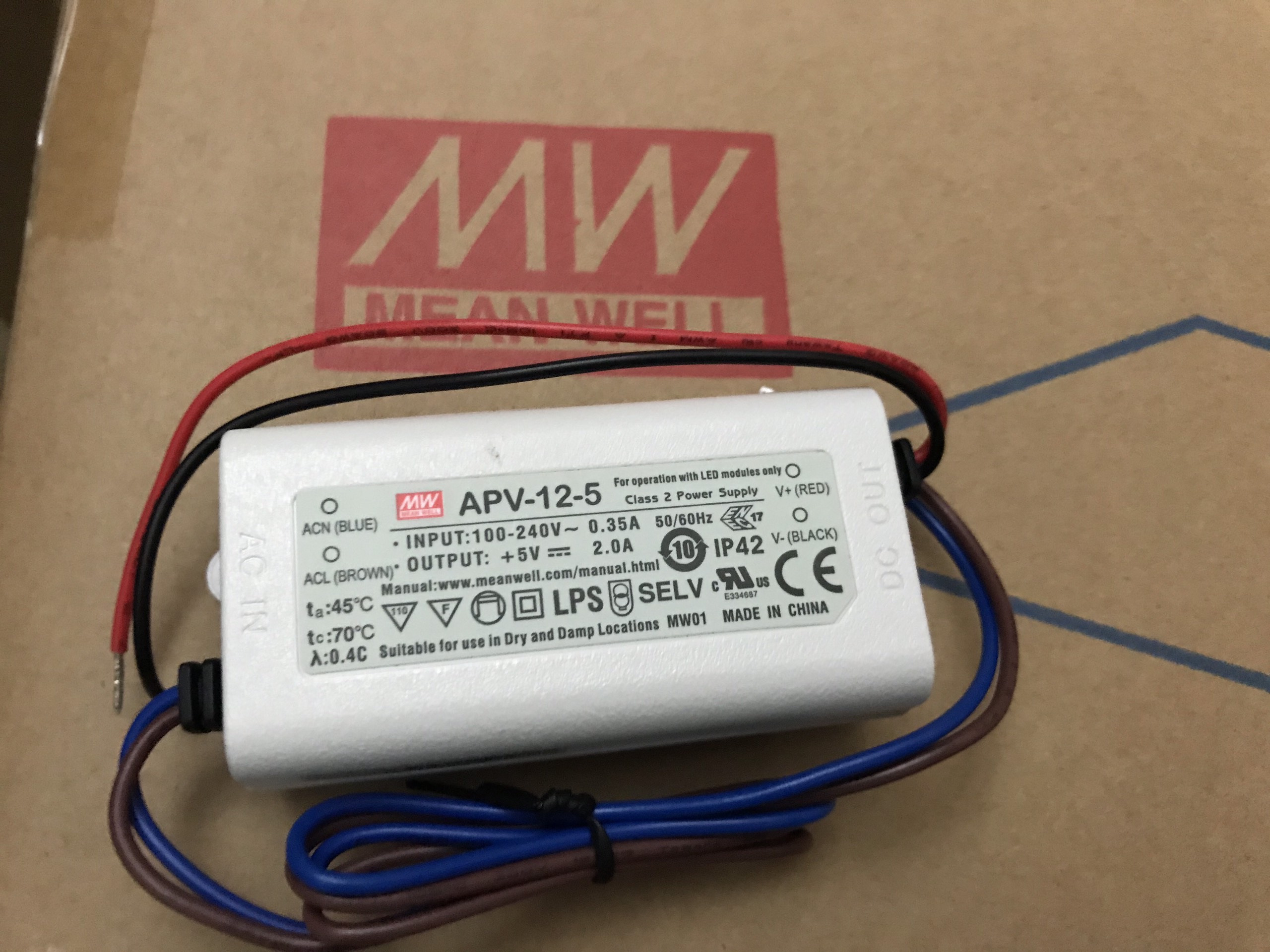 Nguồn Meanwell APV-12-5
