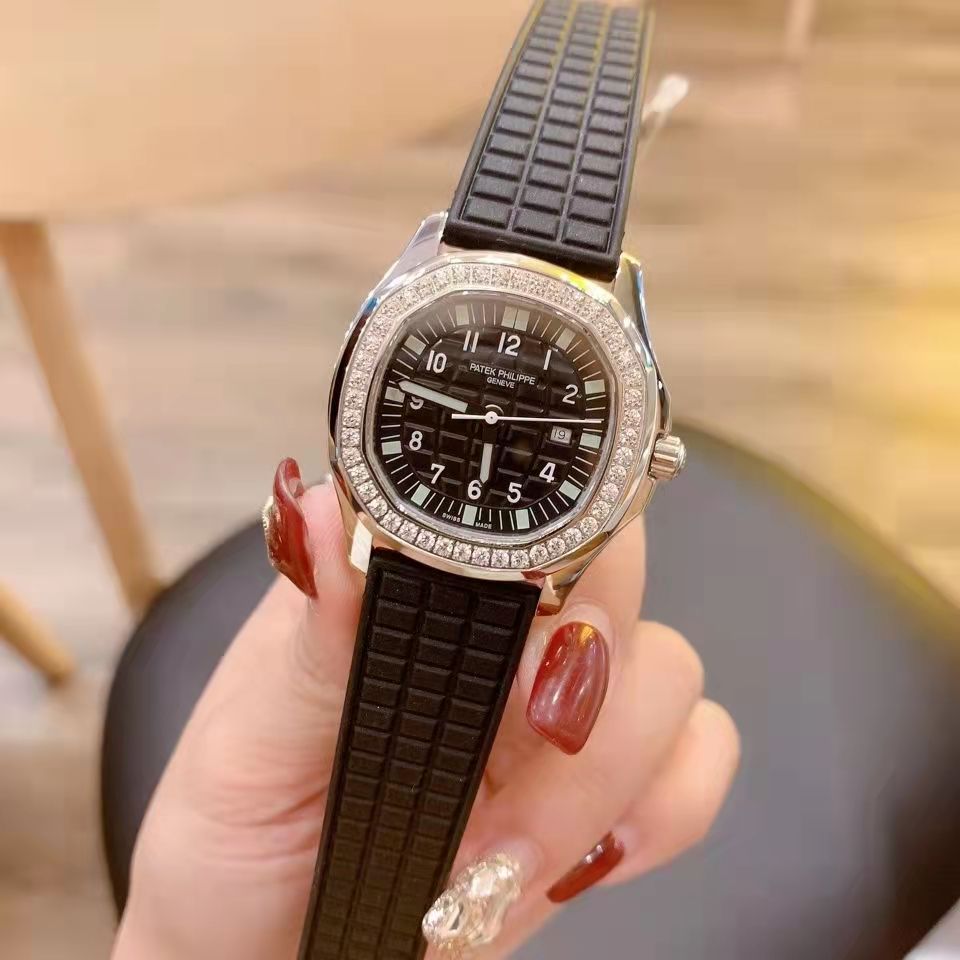 [Hot] Đồng Hồ Nữ Patek Philippe Aquanaut Diamond - Case 35mm