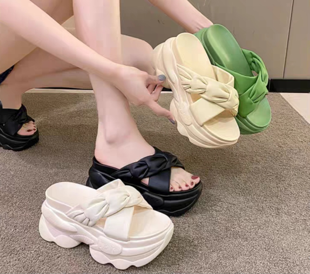 Dép đế bánh mì quai chéo 8p